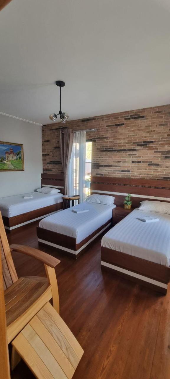 בראט Nurellari Winery Cellar And Guest House מראה חיצוני תמונה