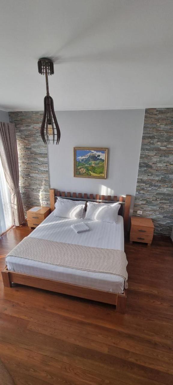 בראט Nurellari Winery Cellar And Guest House מראה חיצוני תמונה